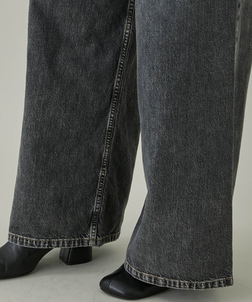 JOHN LAWRENCE SULLIVAN（ジョンローレンスサリバン）の「【JOHN LAWRENCE SULLIVAN/ジョンローレンスサリバン】ウォッシュデニムワイドパンツ (ショートレングス)（デニムパンツ・レディース・ブラック/インディゴブルー・M/S）」の10枚目の写真