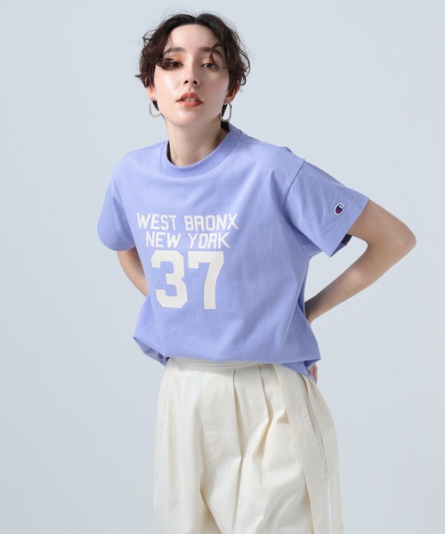 Champion(チャンピオン)の「【Champion(チャンピオン)】別注ロゴTSS(Tシャツ/カットソー・レディース・オフホワイト/ブラック/オートミール/ブルー・FREE)」の11枚目の写真