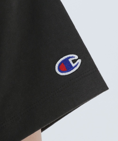 Champion(チャンピオン)の「【Champion(チャンピオン)】別注ロゴTSS(Tシャツ/カットソー・レディース・オフホワイト/ブラック/オートミール/ブルー・FREE)」の12枚目の写真