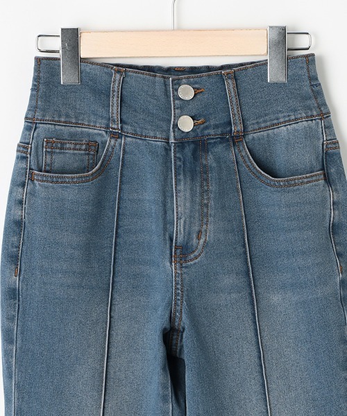 LOVETOXIC（ラブトキシック）の「デニムフレアパンツ（その他パンツ・キッズ・ブルー・S/M/L）」の5枚目の写真