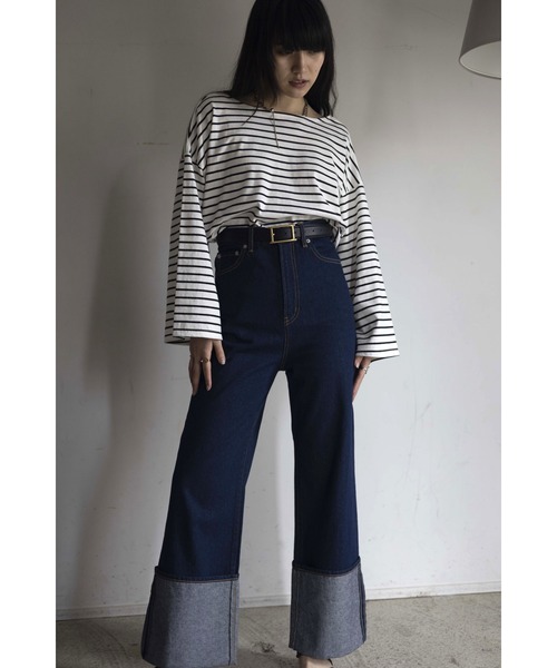 Yucca(ユッカ)の「ロールアップデニムパンツ(デニムパンツ・レディース・サックスブルー/ネイビー・SMALL/MEDIUM)」の3枚目の写真