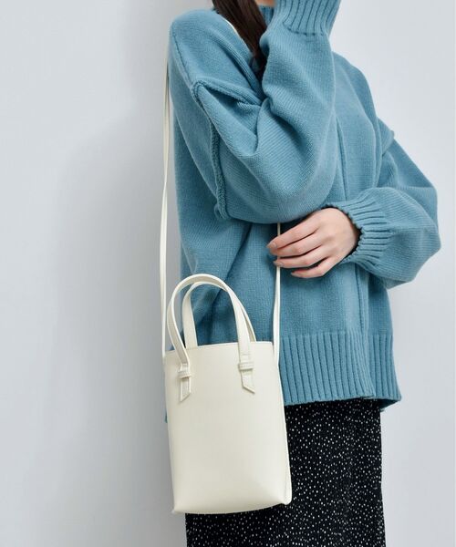 RETRO GIRL（レトロガール）の「2wayポシェット（ショルダーバッグ・レディース・ブラック/シルバー/ナチュラル・ONE SIZE）」の2枚目の写真