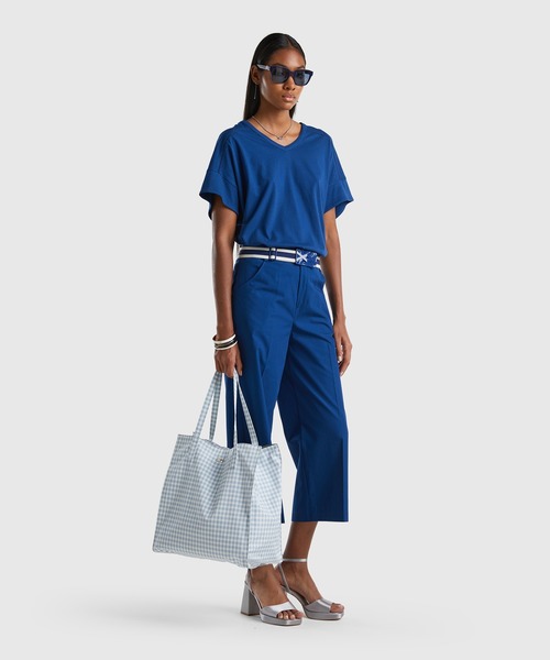 BENETTON (UNITED COLORS OF BENETTON)（ベネトンユナイテッドカラーズオブベネトン）の「フレアスリーブ前後Vネック半袖Tシャツ・カットソー（Tシャツ/カットソー・レディース・ブルー/ベージュ/ホワイト・MEDIUM/SMALL/LARGE/X-SMALL）」の10枚目の写真