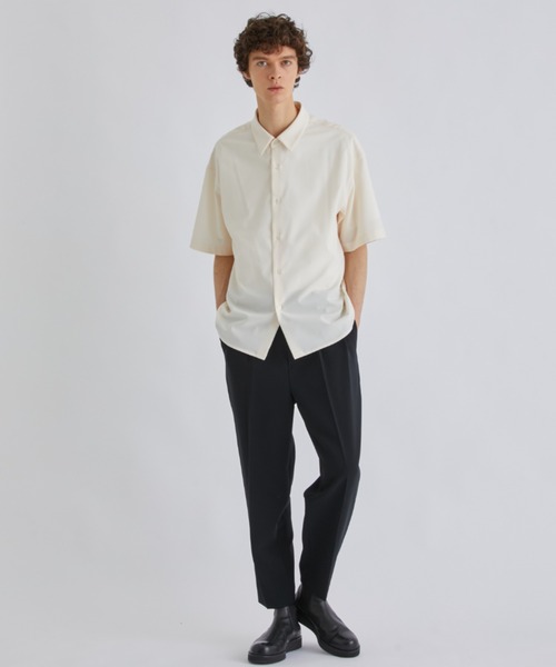STUDIOUS（ステュディオス）の「【WEB限定】WORSTEX SHORT SLEEVE SHIRT/リラックスフィット ハーフスリーブシャツ（シャツ/ブラウス・メンズ・オフホワイト/ブラック/グレイッシュベージュ/ライトブルー/ダークグレー・1/2/3）」の6枚目の写真