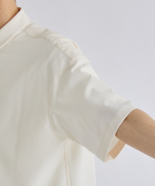 STUDIOUS（ステュディオス）の「【WEB限定】WORSTEX SHORT SLEEVE SHIRT/リラックスフィット ハーフスリーブシャツ（シャツ/ブラウス・メンズ・オフホワイト/ブラック/グレイッシュベージュ/ライトブルー/ダークグレー・1/2/3）」の13枚目の写真