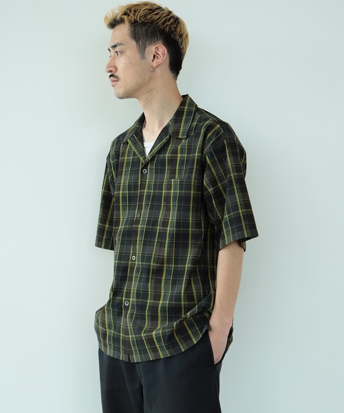 BEAMS(ビームス)の「BEAMS / ルーズフィット チェック オープンカラーシャツ(シャツ/ブラウス・メンズ・ブルー/ブラウン/オレンジ・M/L/XL/S)」の20枚目の写真