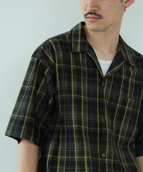 BEAMS(ビームス)の「BEAMS / ルーズフィット チェック オープンカラーシャツ(シャツ/ブラウス・メンズ・ブルー/ブラウン/オレンジ・M/L/XL/S)」の19枚目の写真