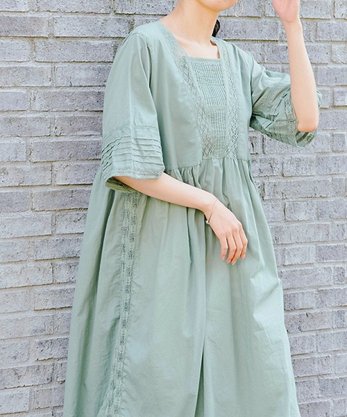 Fizz(フィズ)の「【Fizz/フィズ】 コットンボイル Vネックレース使いワンピース(ワンピース・レディース・ライトカーキ/オフホワイト/ブラック/グレイッシュベージュ・M)」の13枚目の写真