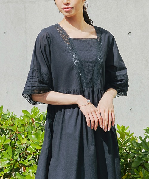 Fizz(フィズ)の「【Fizz/フィズ】 コットンボイル Vネックレース使いワンピース(ワンピース・レディース・ライトカーキ/オフホワイト/ブラック/グレイッシュベージュ・M)」の15枚目の写真