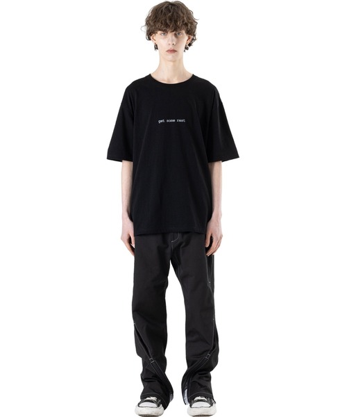MASSNOUN(マスノウン)の「A'GEM/9 × .kom『MASSNOUN/マスノウン』TOMBSTONES SOFA/トゥームストーンズ ソファ 半袖カットソー(Tシャツ/カットソー・メンズ・ホワイト/チャコールグレー/ブラック・L)」の15枚目の写真