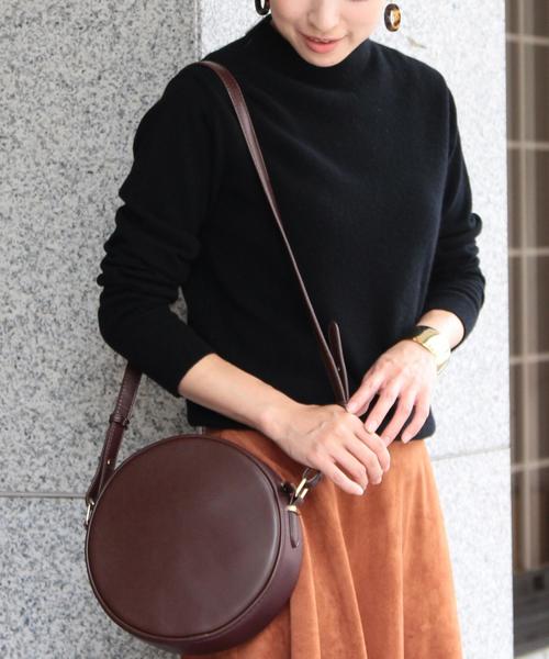 BEAUTY&YOUTH UNITED ARROWS(ビューティーアンドユースユナイテッドアローズ)の「BY∴ リングショルダー(ショルダーバッグ・レディース・ブラック/ブラウン/その他1/ベージュ/モカ/ワインレッド・FREE)」の1枚目の写真