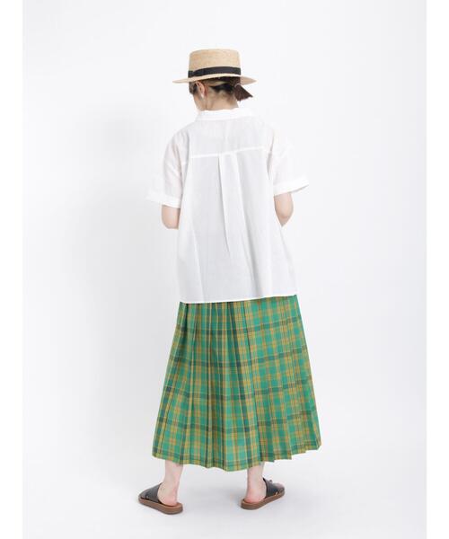 Samansa Mos2(サマンサ モスモス)の「二つ並びボタンシャツ(シャツ/ブラウス・レディース・グリーン/ネイビー/オフホワイト/レッド/イエロー/ブルー・F)」の11枚目の写真