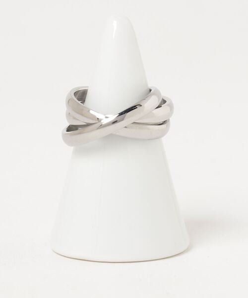ebine(エビネ)の「Trinity Ring 金属アレルギー対応 サージカルステンレス(リング・レディース・ゴールド/その他/シルバー・13号/11号/16号/9号)」の12枚目の写真