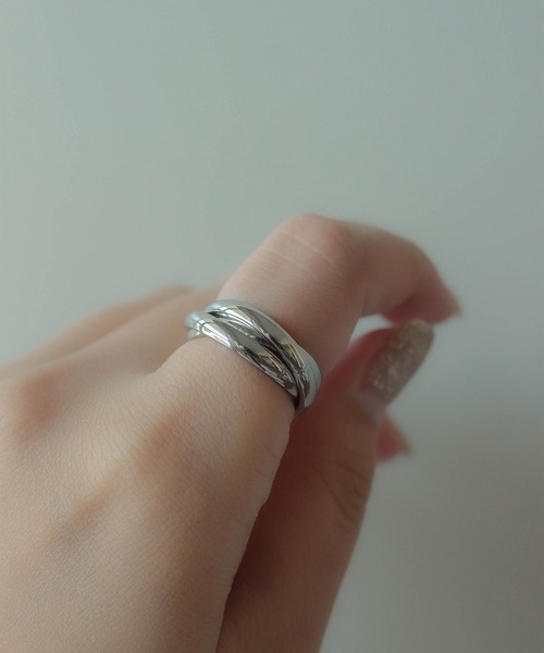 ebine(エビネ)の「Trinity Ring 金属アレルギー対応 サージカルステンレス(リング・レディース・ゴールド/その他/シルバー・13号/11号/16号/9号)」の11枚目の写真