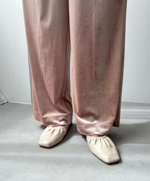 Olu.（オルドット）の「オリジナルベロアパンツ（その他パンツ・レディース・ピンク/ブラウン/チャコールグレー・2/1/0）」の6枚目の写真