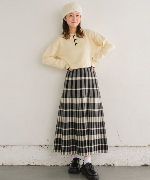 RETRO GIRL(レトロガール)の「チェックニットフレアSK(スカート・レディース・ブラウン系その他2/ブラック系その他2/オレンジ系その他2・FREE)」の20枚目の写真