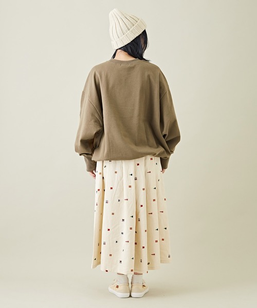 CUBE SUGAR（キューブシュガー）の「GENTIL(ジャンティ)WEB限定スウェットプルオーバー（スウェット・レディース・カーキ/ブラウン/グレー・M）」の10枚目の写真