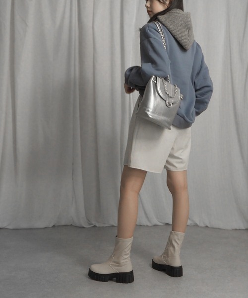 minia（ミニア）の「ミニリュック（バックパック/リュック・レディース・ブラック/シルバー/アイボリー/ブラック×ホワイト・FREE）」の11枚目の写真