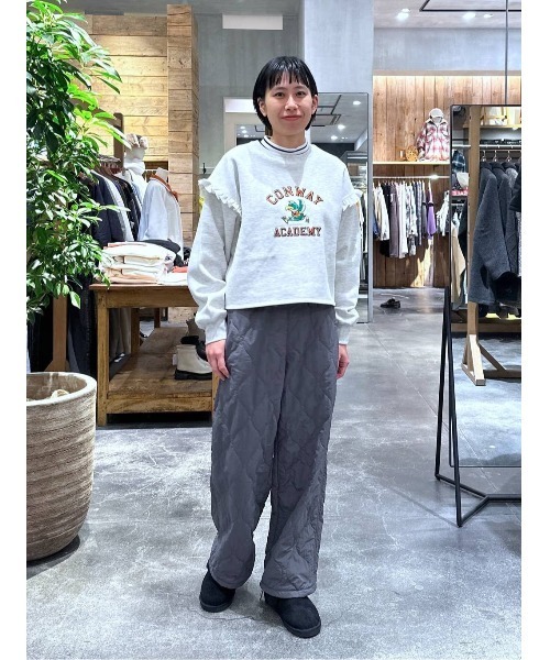 niko and...（ニコアンド）の「クロップドフリルフロッキープルオーバー（スウェット・レディース・チャコール/パープル/ナチュラル・FREE）」の10枚目の写真