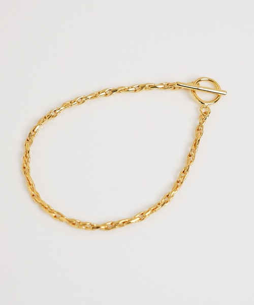 ISOLATION（アイソレーション）の「【ISOLATION / アイソレーション】silver925 Twist Chain Bracelet  (K18gp)/ ツイストチェーンブレスレット / ゴールド（ブレスレット・レディース・ゴールド・17cm/16cm）」の4枚目の写真