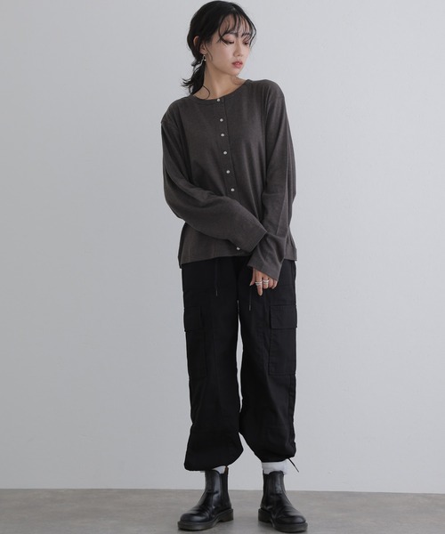 ElegChic(エレグシック)の「裾絞りカーゴパンツ(カーゴパンツ・レディース・ベージュ/カーキ/ブラック・XL/3L/L/4L/M)」の1枚目の写真