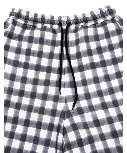 Little sunny bite(リトルサニーバイト)の「little sunny bite と pink house Hand drawing checker pants(その他パンツ・レディース・ピンク/グリーン系/ブラック・FREE)」の6枚目の写真