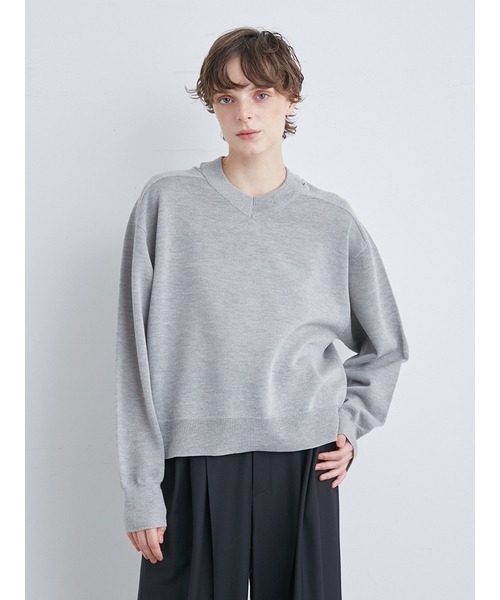 シアーワイドTニット MIESROHE ミースロエ トップス ニット　グレー MIESROHE（ミースロエ）の「ｼｱｰﾜｲﾄﾞTﾆｯﾄ（ニット/セーター