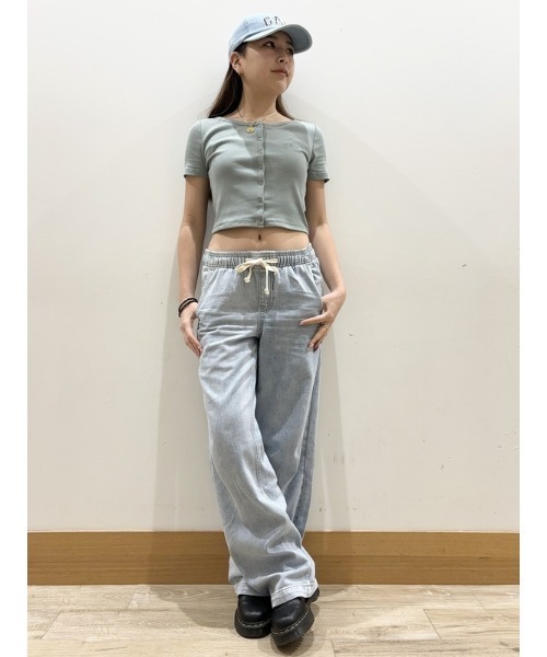 GAP(ギャップ)の「リブクロップTシャツ(カーディガン)(Tシャツ/カットソー・レディース・ブラック/グリーン/ホワイト/パープル/ベージュ/ブルー/ブルー系その他/グリーン系その他・XS/S/M/L/XL/XXS)」の12枚目の写真