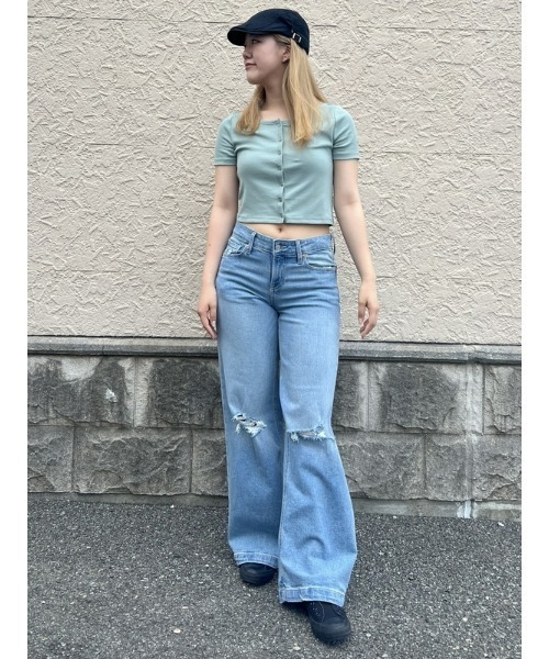 GAP(ギャップ)の「リブクロップTシャツ(カーディガン)(Tシャツ/カットソー・レディース・ブラック/グリーン/ホワイト/パープル/ベージュ/ブルー/ブルー系その他/グリーン系その他・XS/S/M/L/XL/XXS)」の17枚目の写真