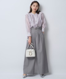 JUSGLITTY エアリーフリルカラーブラウス JUSGLITTY（ジャスグリッティー）の「エアリーフリルカラー