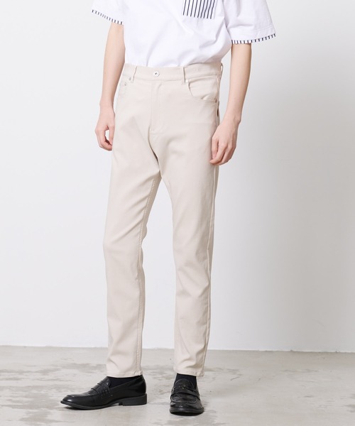 Arnold Palmer（アーノルドパーマー）の「テーパード ストレッチ チノパンツ（チノパンツ・メンズ・ブラック/ベージュ/ネイビー/オフホワイト・LL/L/M）」の2枚目の写真