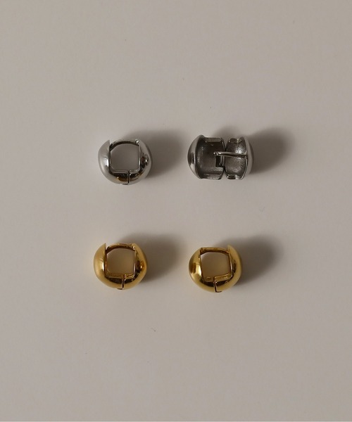 ミニピアス2点❁⃘*.゜ステンレス 楽天市場】ピアス 三つ星 小さい 星 スター シンプル 軟骨 金属