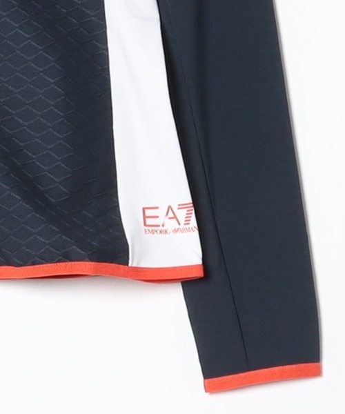 EMPORIO ARMANI EA7(エンポリオアルマーニイーエーセブン)の「【エンポリオ アルマーニ EA7】Golf Pro ジップアップ スウェットシャツ ストレッチファブリック(スウェット・レディース・ネイビー・LARGE/MEDIUM/X-SMALL/SMALL)」の2枚目の写真