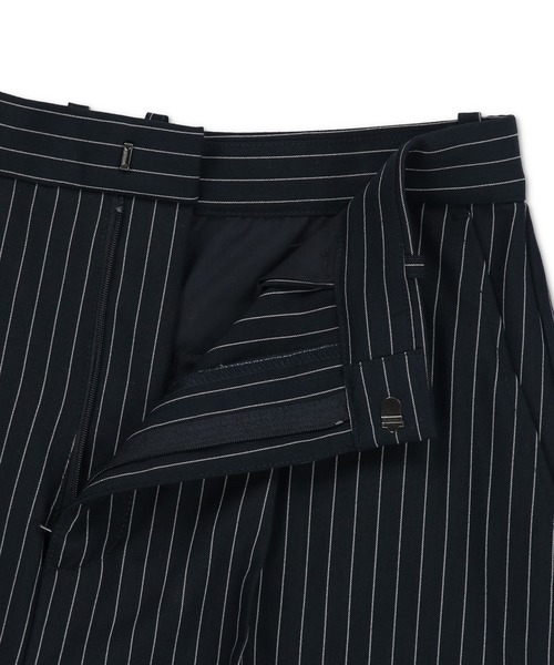 SPINNS(スピンズ)の「【サイズ展開あり・ユニセックスで着用可能】ストライプテーラードスラックスパンツ(スラックス・メンズ・ネイビー/ブラック・L/M/S)」の4枚目の写真