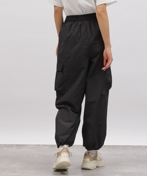 LAKOLE（ラコレ）の「ワッシャーナイロンカーゴパンツ / 108129