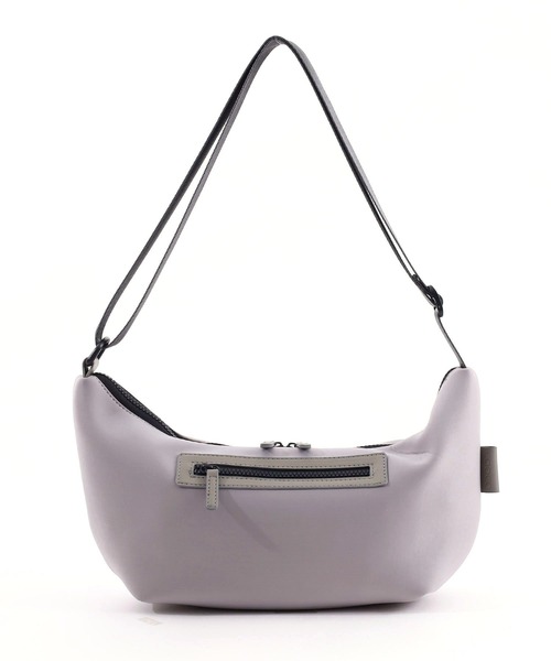 COOCO(クーコ)の「ダイバー風素材ミカヅキ型ショルダーバッグ(ショルダーバッグ・レディース・オフホワイト/グレー/ブラック/ベージュ・9)」の17枚目の写真