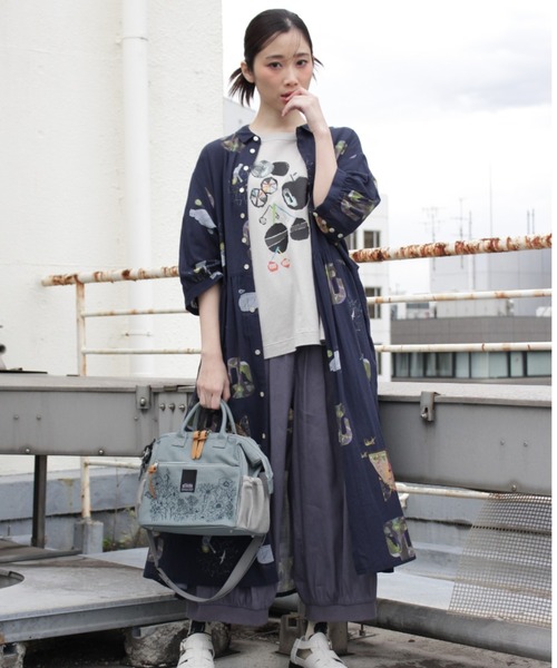 SUPER HAKKA（スーパーハッカ）の「「glanta」ワンカラー線画刺繍