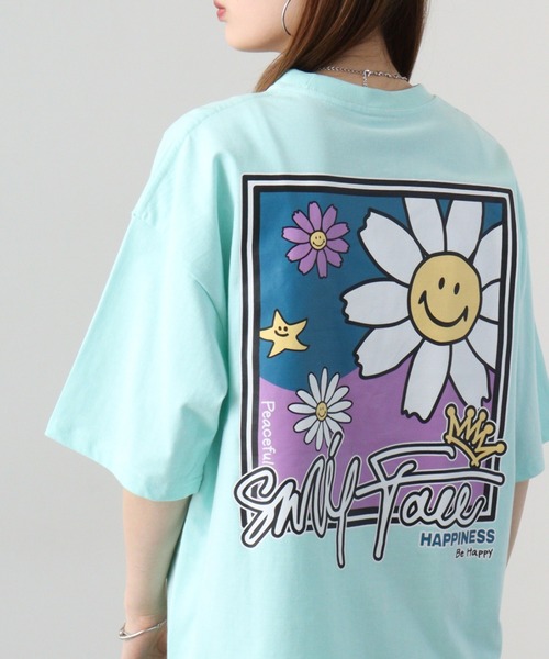 SMILEY FACE（スマイリーフェイス）の「SMILEY FACE オーバーサイズ ヘビーウエイト半袖Tシャツ（Tシャツ/カットソー・メンズ・杢グレー/ブラック/グレイッシュベージュ/ホワイト系/ミント/ピンク/ブラック系/ブラック系1/ホワイト/ライトグリーン系/グレー系/ホワイト系1・LL/L/M）」の11枚目の写真