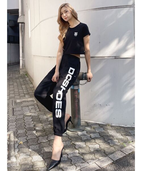 DC(ディーシー)の「GYDA×DC ロゴスウェットパンツ(スウェットパンツ・レディース・イエロー/オフホワイト/ブラック・FREE)」の8枚目の写真