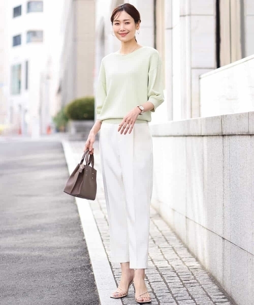 OFUON le MK（オフオンルエムケー）の「テーパードシルエットプルオンパンツ/洗える（スラックス・レディース・ブラック/アイボリー/モカ・36/38/40）」の10枚目の写真