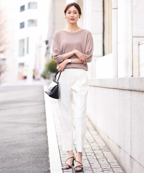 OFUON le MK（オフオンルエムケー）の「テーパードシルエットプルオンパンツ/洗える（スラックス・レディース・ブラック/アイボリー/モカ・36/38/40）」の17枚目の写真