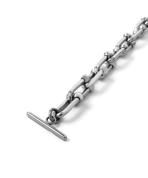 LHME（エルエイチエムイー）の「LHME “Moment”リンクホースシューチェーンネックレス/サージカルステンレス316L（金属アレルギー対応）（ネックレス・レディース・シルバー・40cm）」の4枚目の写真