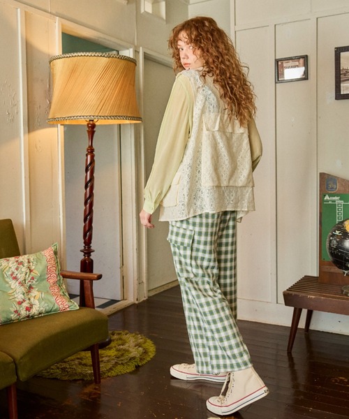 anoco no oheya（アノコノオへヤ）の「lace vest（ベスト・レディース・アイボリー・FREE）」の15枚目の写真