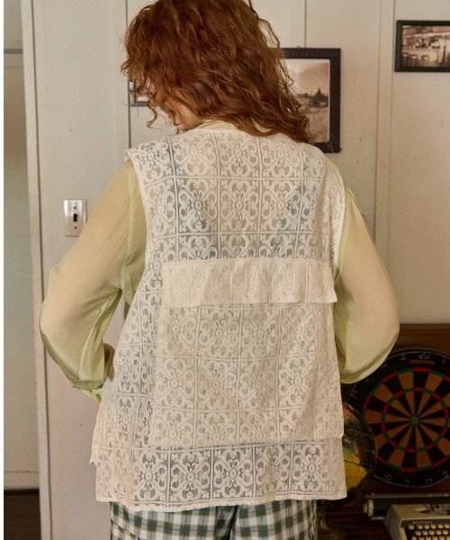 anoco no oheya（アノコノオへヤ）の「lace vest（ベスト・レディース・アイボリー・FREE）」の14枚目の写真