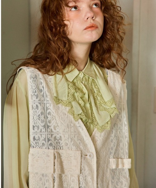 anoco no oheya（アノコノオへヤ）の「lace vest（ベスト・レディース・アイボリー・FREE）」の11枚目の写真