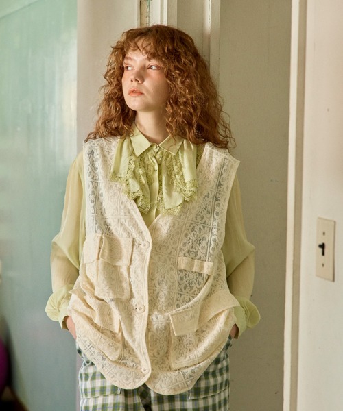 anoco no oheya（アノコノオへヤ）の「lace vest（ベスト・レディース・アイボリー・FREE）」の10枚目の写真