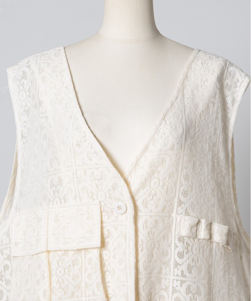 anoco no oheya（アノコノオへヤ）の「lace vest（ベスト・レディース・アイボリー・FREE）」の7枚目の写真