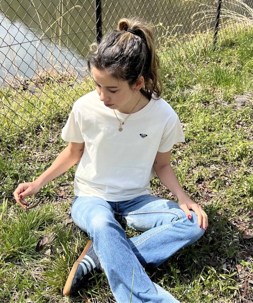 ROXY（ロキシー）の「HERITAGE LOGOS/ロキシー半袖バックプリントロゴTシャツ（Tシャツ/カットソー・レディース・グレー/ブラック/ホワイト/ブラウン・LARGE/MEDIUM/SMALL）」の12枚目の写真