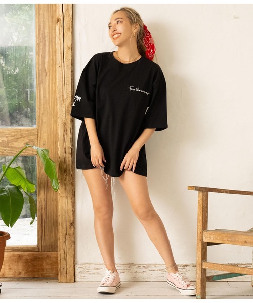 anap mimpi（アナップミンピ）の「カラー サーフ刺繍×プリント コットン ビッグTシャツ（Tシャツ/カットソー・レディース・ブラック/ホワイト/ベージュ系その他・FREE）」の16枚目の写真