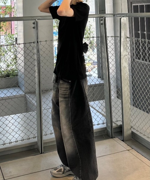 Chikashitsu +（チカシツプラス）の「【Chikashitsu +】compact stitch rib t-shirt / 【チカシツプラス】コンパクトステッチリブ半袖Tシャツ（Tシャツ/カットソー・メンズ・ホワイト/チャコール/ブラック・ONE SIZE）」の6枚目の写真